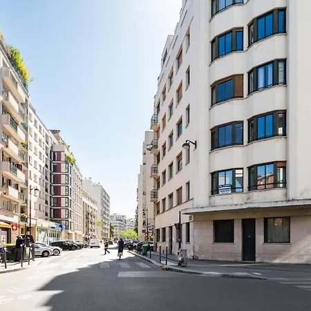 Bright 1bdr Retreat In 15th * Paris
